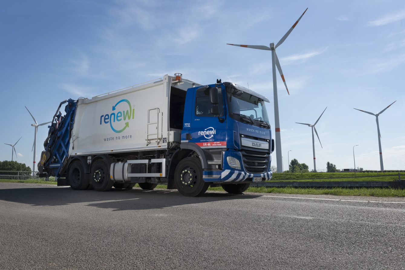 Renewi truck in Puurs